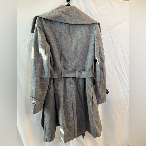 Tahari Women's Elegant Gray Trench Coat - Picture 10 of 10